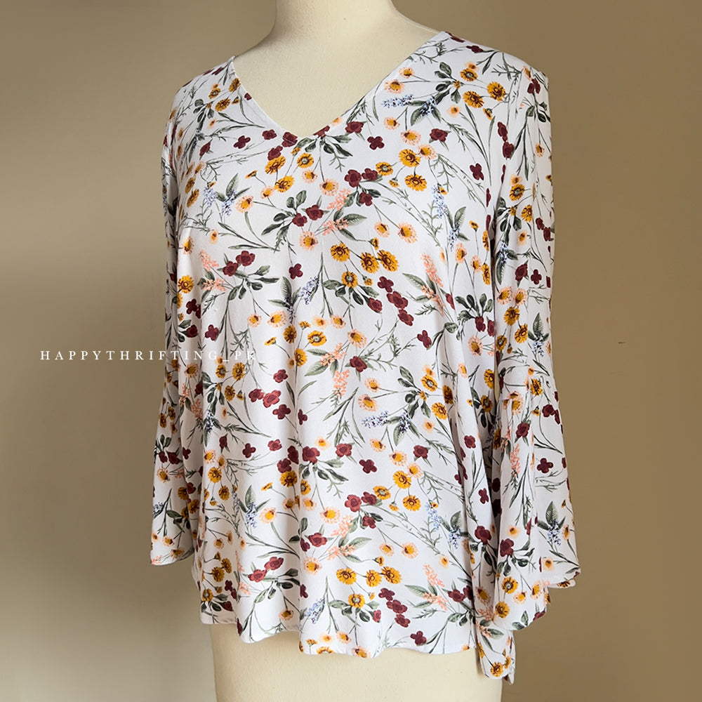 Floral Bell Sleeve Blouse
