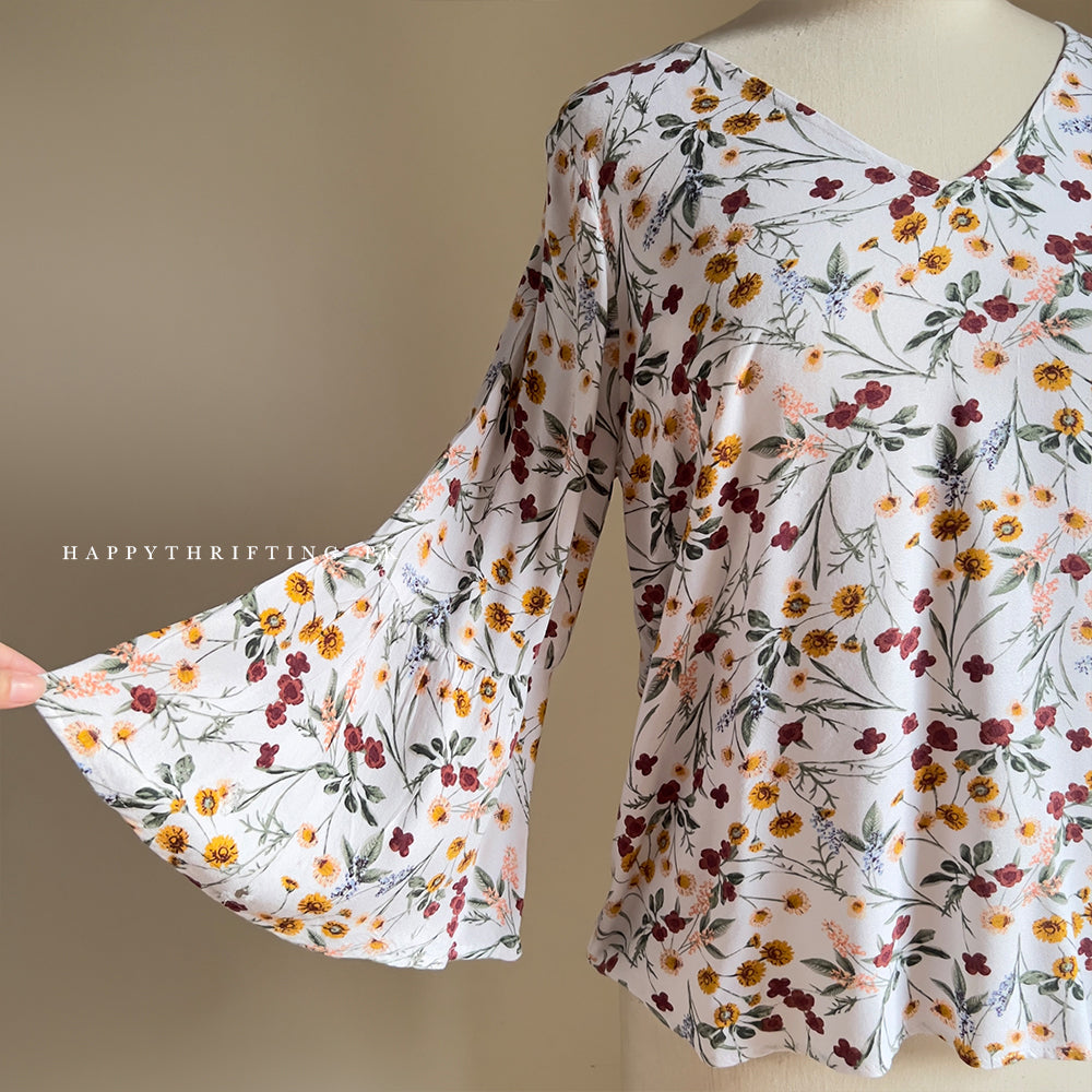 Floral Bell Sleeve Blouse